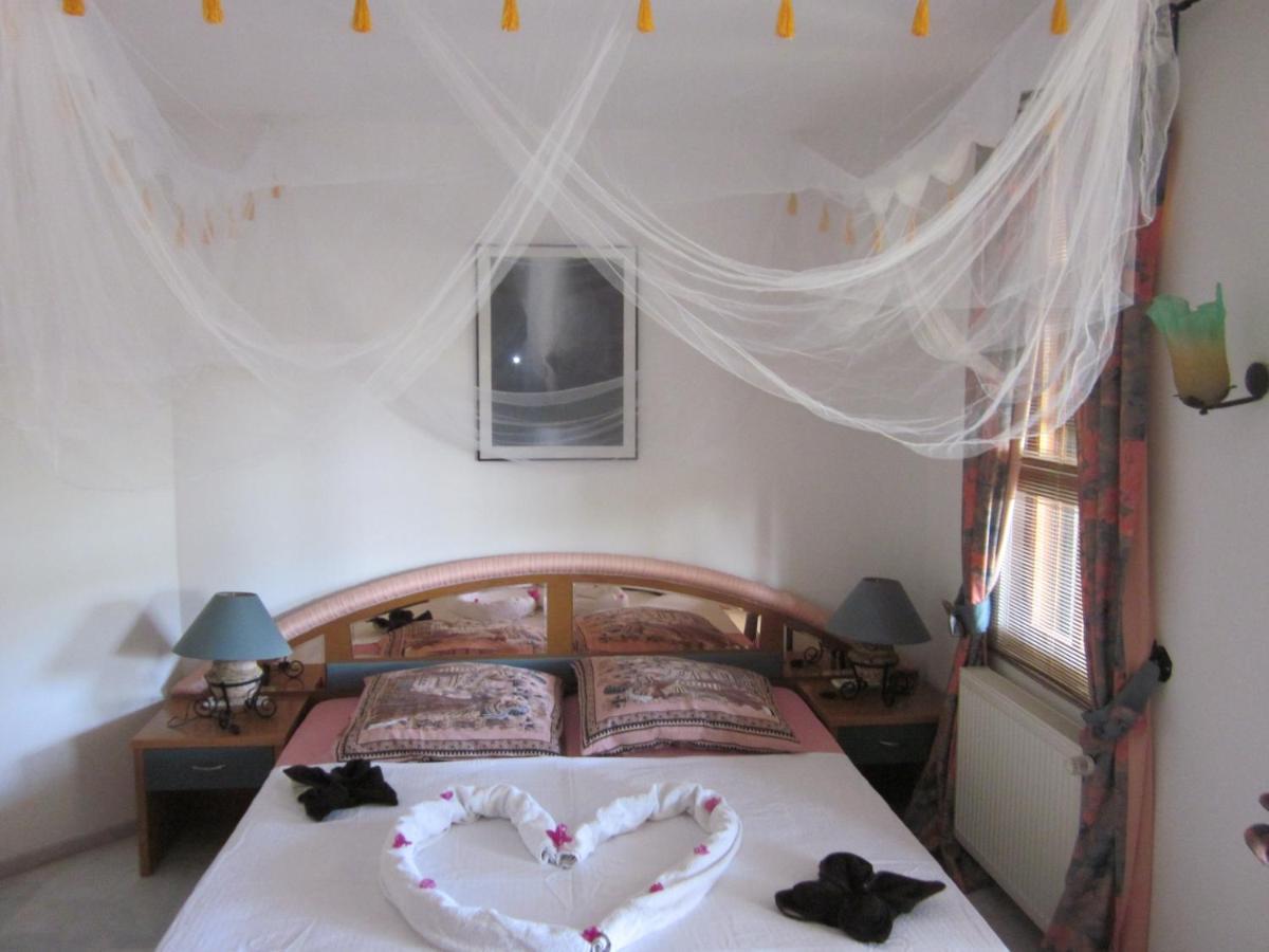 Romantik Villa Apartment Bungalow Dalaman Eksteriør billede
